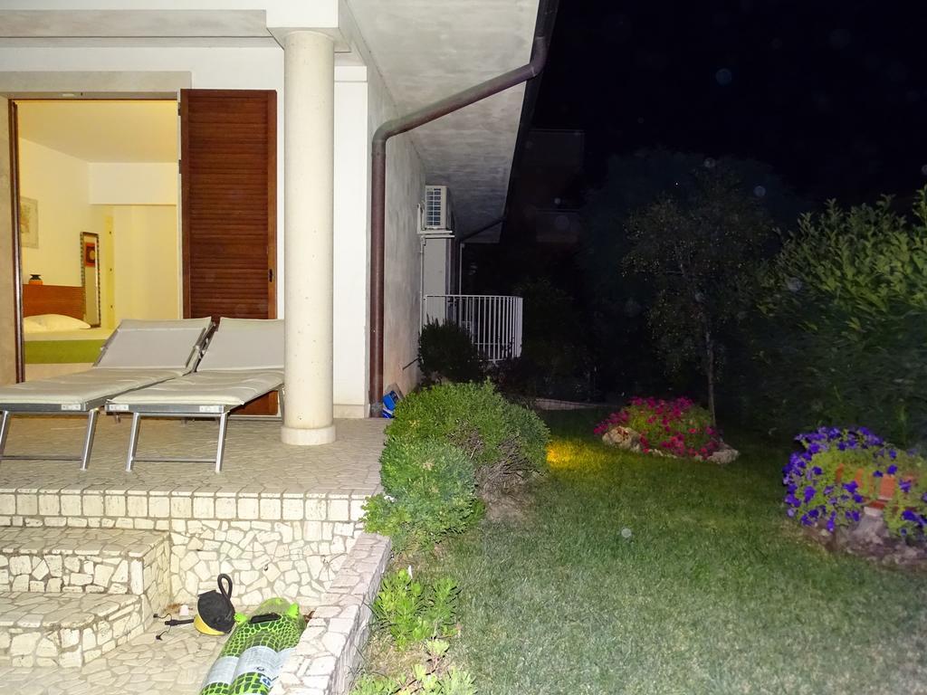 Villa Gioia Rooms Montegranaro Exteriör bild